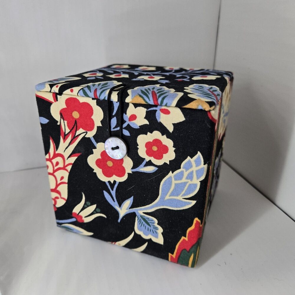 Vera Bradley Versailles Ornament Storage Box -EMPTY